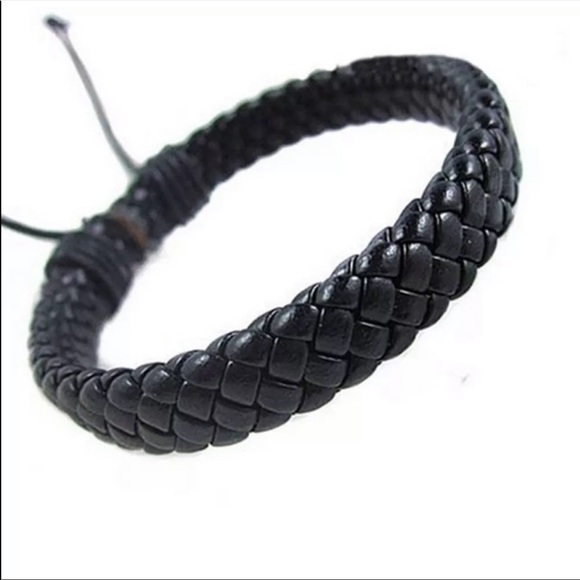 🐾3 For $25 - All Jewelry When Bundled - Picture 3 of 4